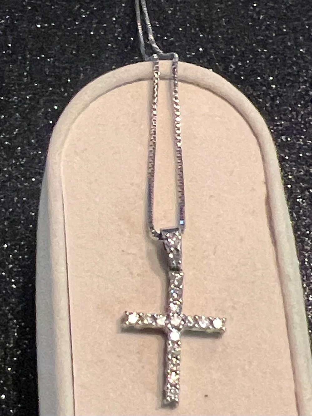 18k white gold diamond cross necklace
